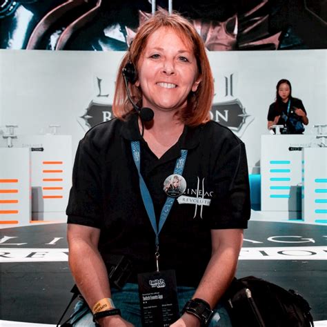 The Esports Mom .